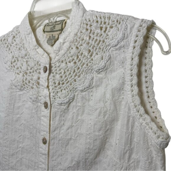 APRIL CORNELL Crochet Lace Blouse Size Small White Sleeveless Cottagecore - Picture 3 of 6
